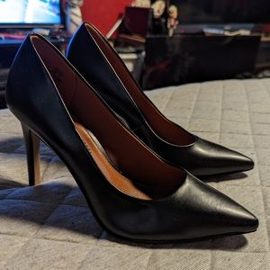 Black Stiletto Heels Size 9